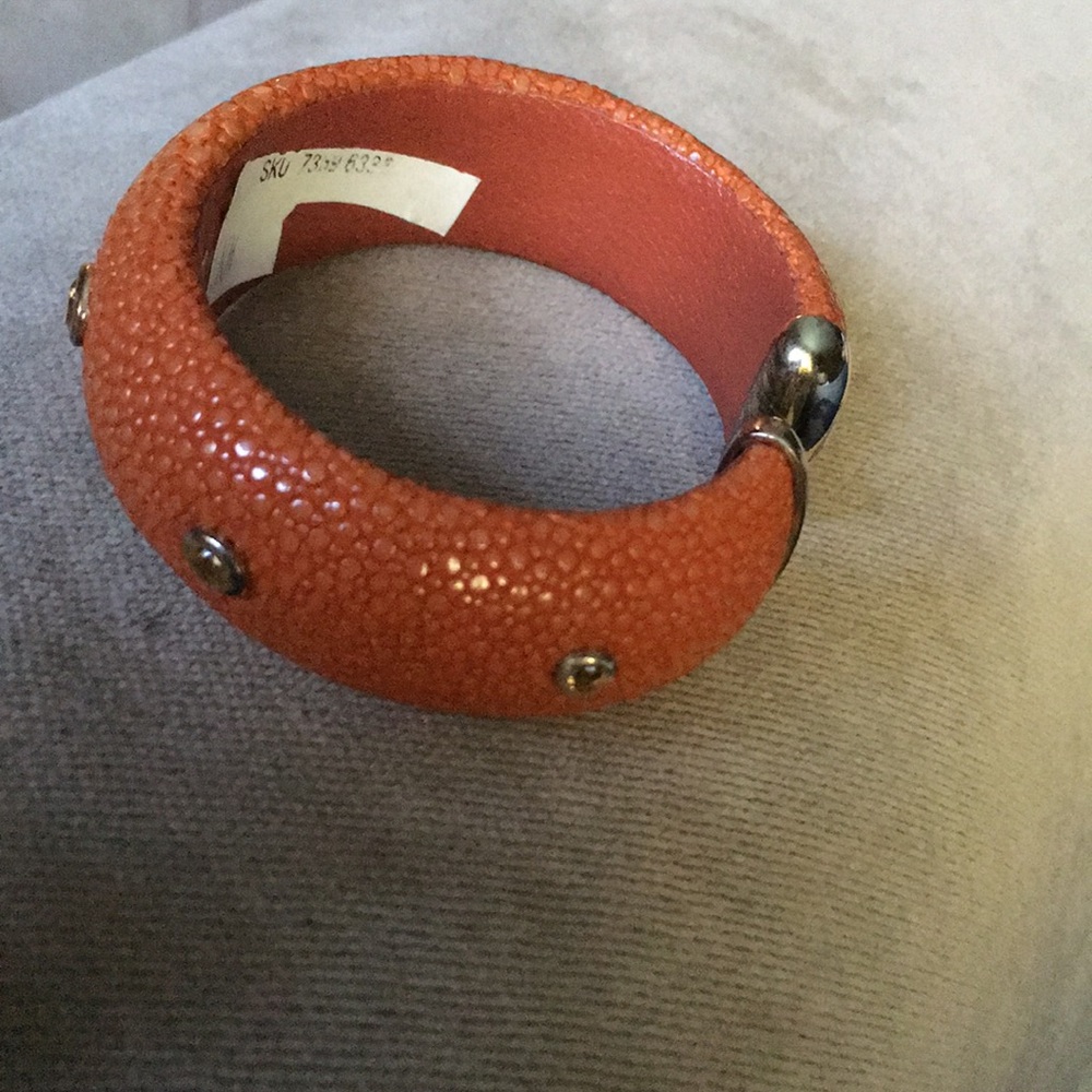 Nieman Marcus Senti leather silver cuff